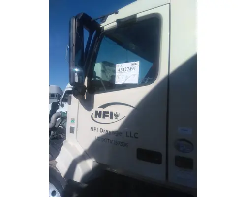 VOLVO VNL 1999-2025 DOOR ASSEMBLY, FRONT