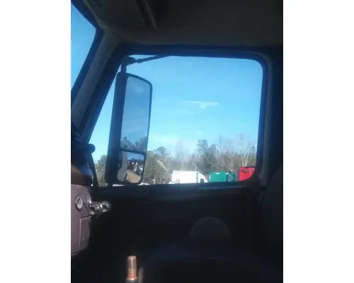 VOLVO VNL 1999-2025 DOOR ASSEMBLY, FRONT