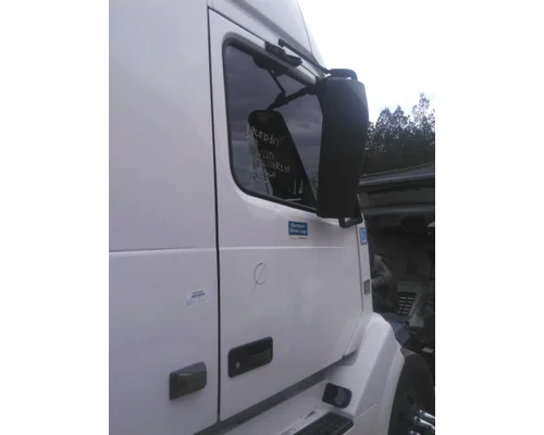 VOLVO VNL 1999-2025 DOOR ASSEMBLY, FRONT