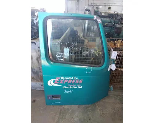 VOLVO VNL 1999-2025 DOOR ASSEMBLY, FRONT