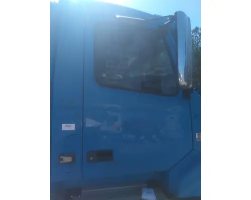VOLVO VNL 1999-2025 DOOR ASSEMBLY, FRONT