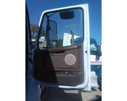 VOLVO VNL 1999-2025 DOOR ASSEMBLY, FRONT