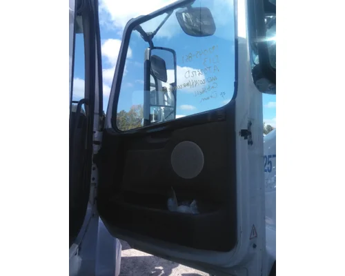 VOLVO VNL 1999-2025 DOOR ASSEMBLY, FRONT
