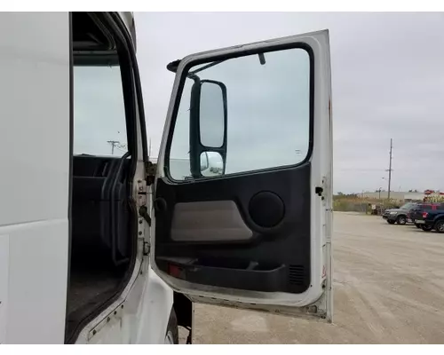 VOLVO VNL 1999-2025 DOOR ASSEMBLY, FRONT