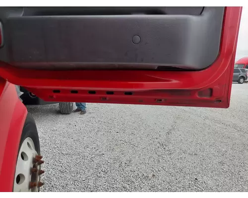 VOLVO VNL 1999-2025 DOOR ASSEMBLY, FRONT