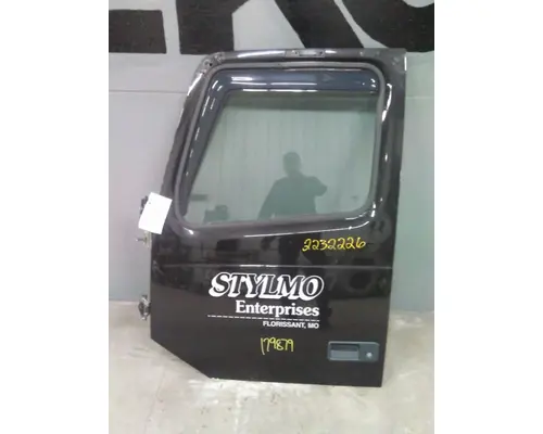 VOLVO VNL 1999-2025 DOOR ASSEMBLY, FRONT