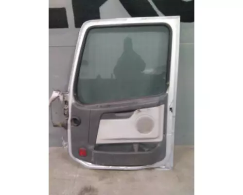 VOLVO VNL 1999-2025 DOOR ASSEMBLY, FRONT