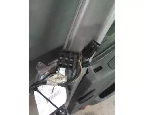 VOLVO VNL 1999-2025 DOOR ASSEMBLY, FRONT
