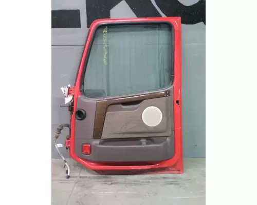 VOLVO VNL 1999-2025 DOOR ASSEMBLY, FRONT