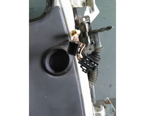 VOLVO VNL 1999-2025 DOOR ASSEMBLY, FRONT