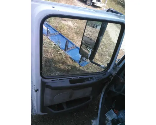 VOLVO VNL 1999-2025 DOOR ASSEMBLY, FRONT
