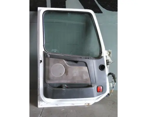 VOLVO VNL 1999-2025 DOOR ASSEMBLY, FRONT