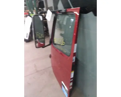 VOLVO VNL 1999-2025 DOOR ASSEMBLY, FRONT