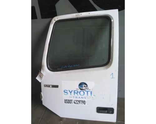 VOLVO VNL 1999-2025 DOOR ASSEMBLY, FRONT