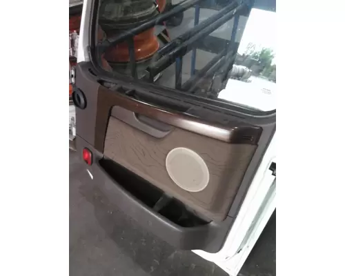 VOLVO VNL 1999-2025 DOOR ASSEMBLY, FRONT