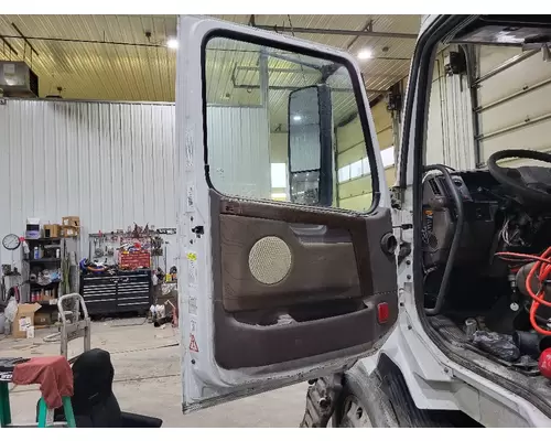 VOLVO VNL 1999-2025 DOOR ASSEMBLY, FRONT