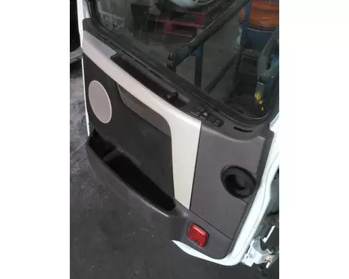 VOLVO VNL 1999-2025 DOOR ASSEMBLY, FRONT