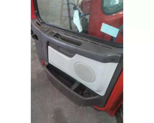 VOLVO VNL 1999-2025 DOOR ASSEMBLY, FRONT