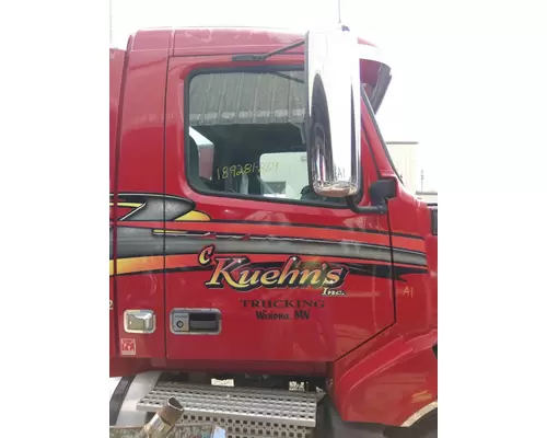 VOLVO VNL 1999-2025 DOOR ASSEMBLY, FRONT