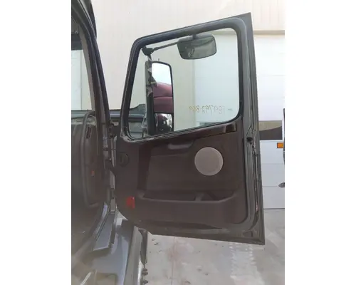 VOLVO VNL 1999-2025 DOOR ASSEMBLY, FRONT