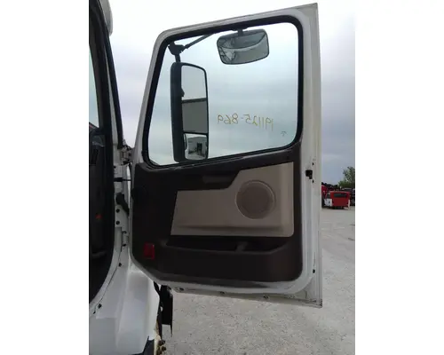 VOLVO VNL 1999-2025 DOOR ASSEMBLY, FRONT