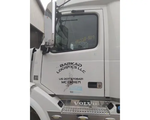 VOLVO VNL 1999-2025 DOOR ASSEMBLY, FRONT