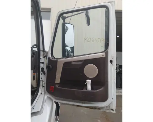 VOLVO VNL 1999-2025 DOOR ASSEMBLY, FRONT