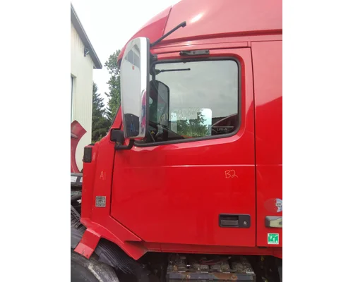 VOLVO VNL 1999-2025 DOOR ASSEMBLY, FRONT