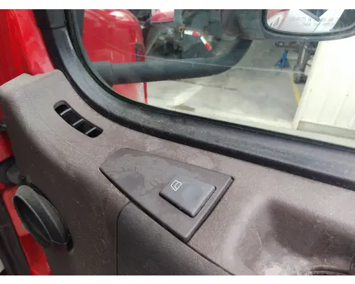 VOLVO VNL 1999-2025 DOOR ASSEMBLY, FRONT
