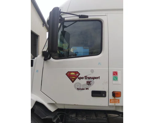 VOLVO VNL 1999-2025 DOOR ASSEMBLY, FRONT