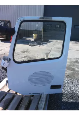 VOLVO VNL 1999-2025 DOOR ASSEMBLY, FRONT