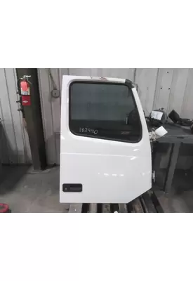 VOLVO VNL 1999-2025 DOOR ASSEMBLY, FRONT