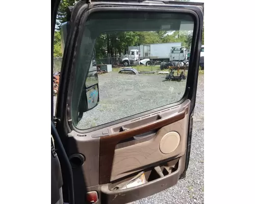 VOLVO VNL 1999-2025 DOOR ASSEMBLY, FRONT