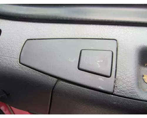 VOLVO VNL 1999-2025 DOOR ASSEMBLY, FRONT