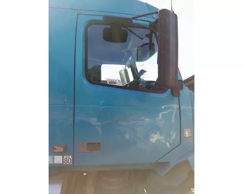 VOLVO VNL 1999-2025 DOOR ASSEMBLY, FRONT