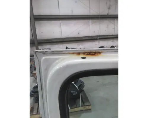 VOLVO VNL 1999-2025 DOOR ASSEMBLY, FRONT