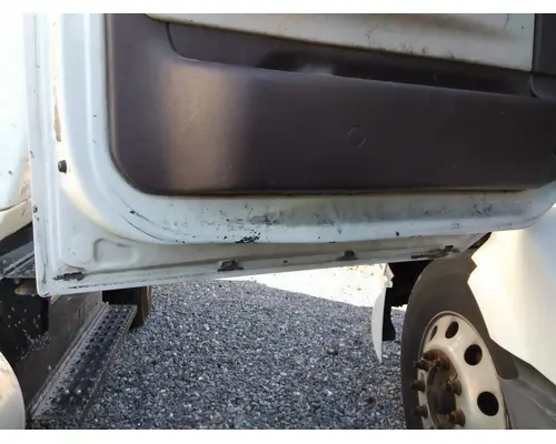 VOLVO VNL 1999-2025 DOOR ASSEMBLY, FRONT