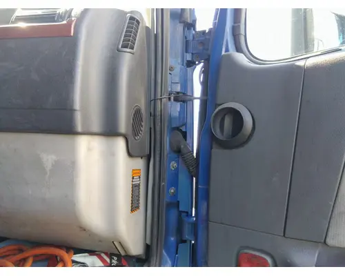 VOLVO VNL 1999-2025 DOOR ASSEMBLY, FRONT