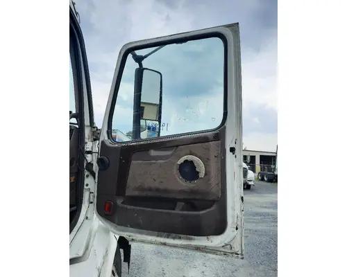 VOLVO VNL 1999-2025 DOOR ASSEMBLY, FRONT