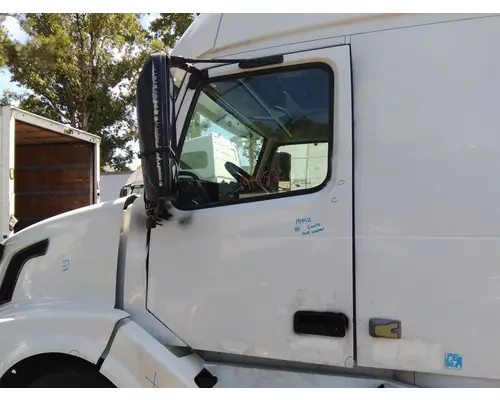 VOLVO VNL 1999-2025 DOOR ASSEMBLY, FRONT