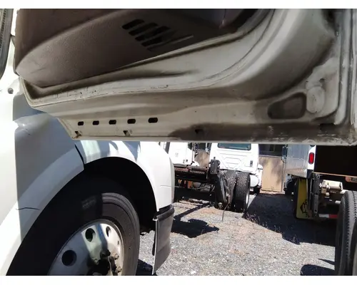 VOLVO VNL 1999-2025 DOOR ASSEMBLY, FRONT