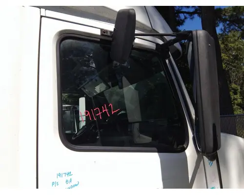 VOLVO VNL 1999-2025 DOOR ASSEMBLY, FRONT