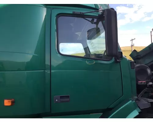 VOLVO VNL 1999-2025 DOOR ASSEMBLY, FRONT