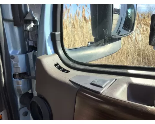 VOLVO VNL 1999-2025 DOOR ASSEMBLY, FRONT