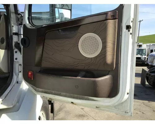 VOLVO VNL 1999-2025 DOOR ASSEMBLY, FRONT