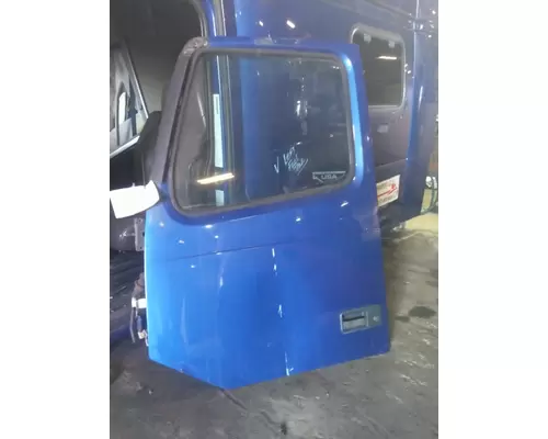 VOLVO VNL 1999-2025 DOOR ASSEMBLY, FRONT