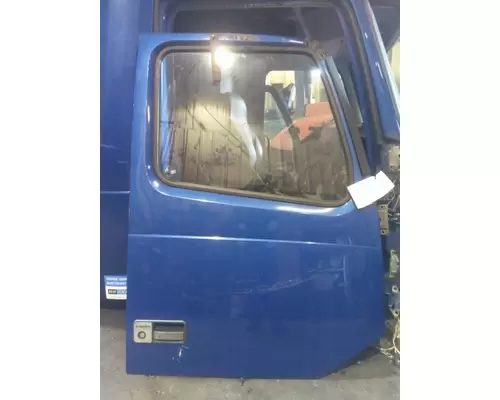VOLVO VNL 1999-2025 DOOR ASSEMBLY, FRONT