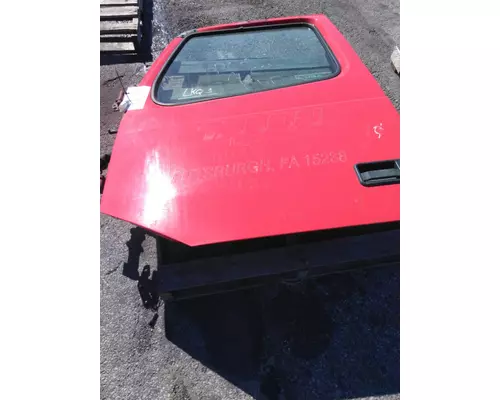 VOLVO VNL 1999-2025 DOOR ASSEMBLY, FRONT