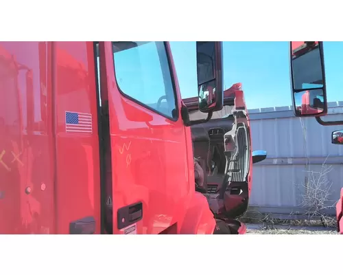 VOLVO VNL 1999-2025 DOOR ASSEMBLY, FRONT