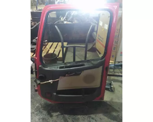 VOLVO VNL 1999-2025 DOOR ASSEMBLY, FRONT